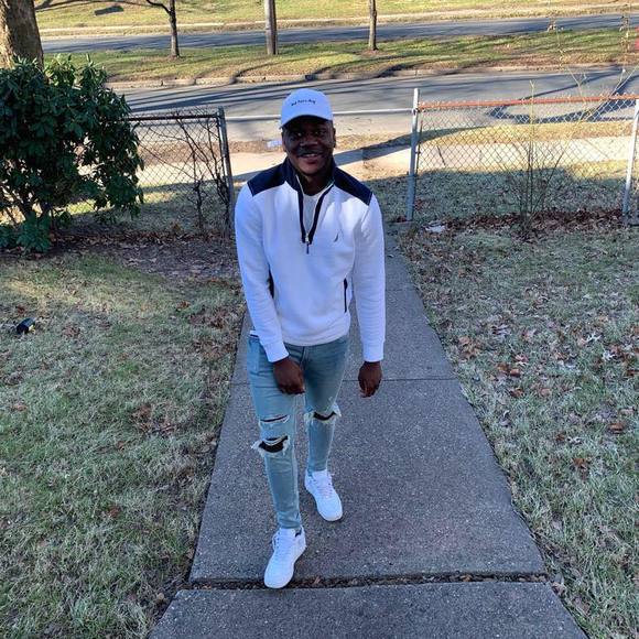 Meet your Posher, Adrian - Picture 1 of 1